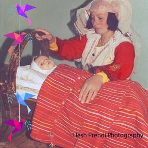 Meet your Posher, Haxhari